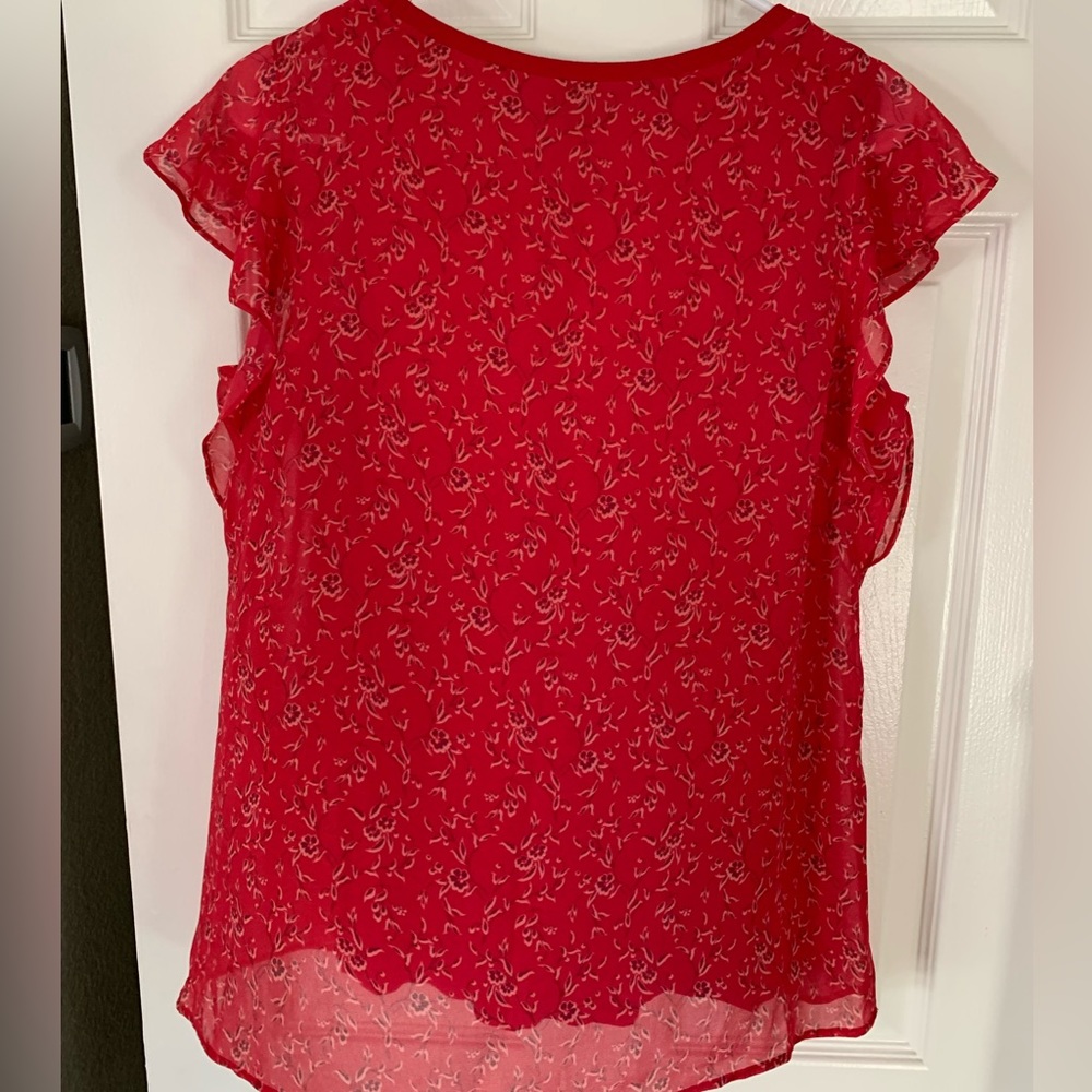 Ladies flowy top - Picture 3 of 5